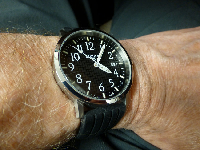 The Traser Basic Classic Black - with Tritium light source for optimum vision.