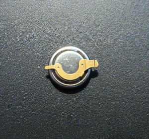 Note the top side of the capacitor has a smaller diameter than the bottom.