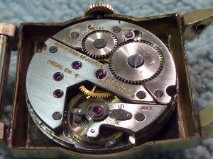 Swiss made BA 4 Benrus movement 17j original.