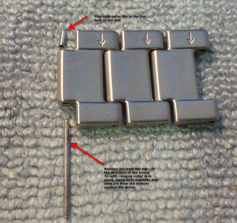 Note the tiny split collar in the top link hole. DO NOT LOSE THIS!