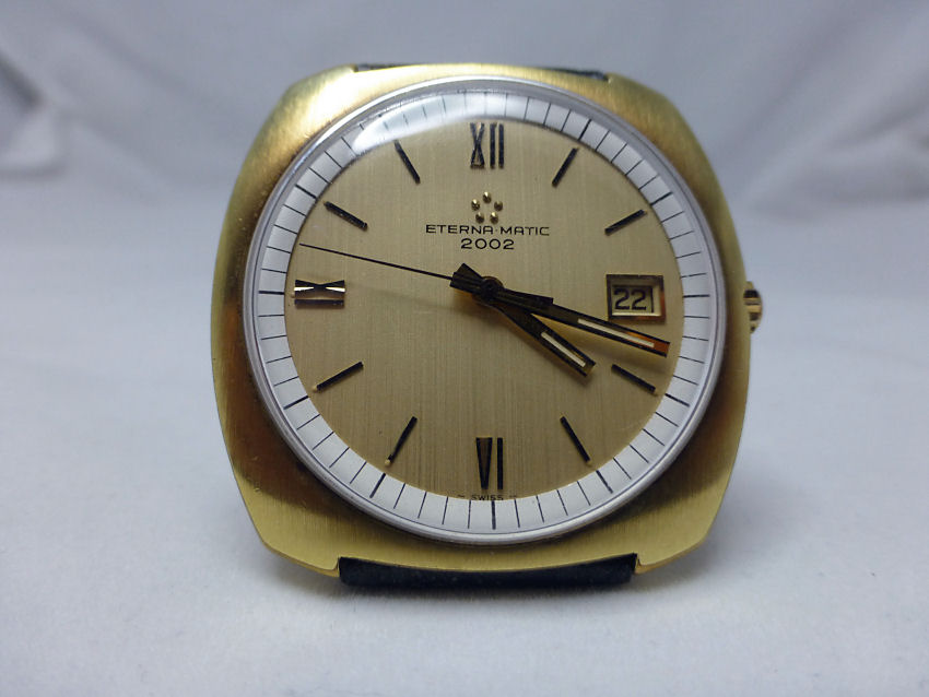 Perfect original dial - not bad after 43 years!