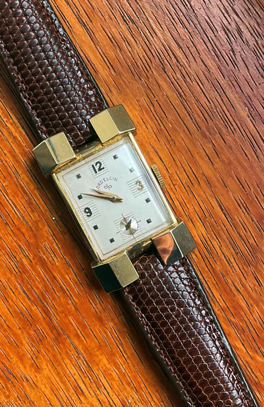 Lord Elgin 1947 – Watch space